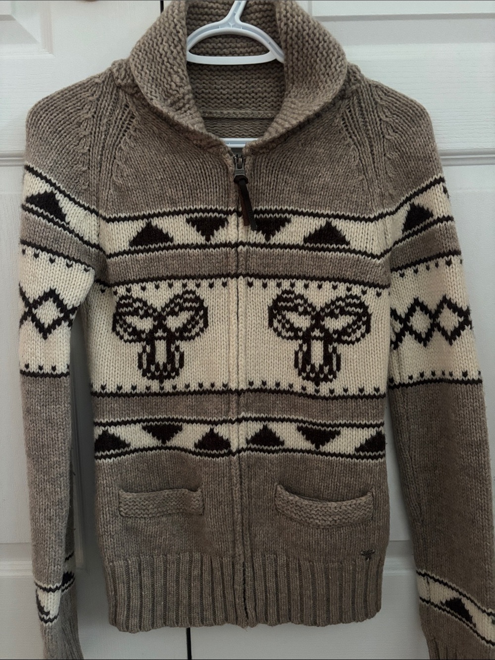 Vintage TNA Brown and Cream Lambswool Cowichan Sweater - Women’s Size Small